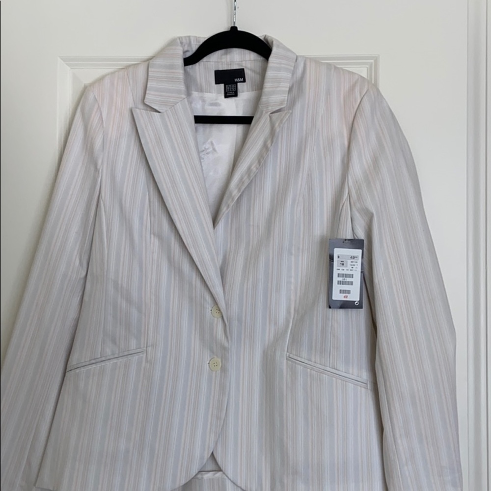 New H&M Blazer size 16